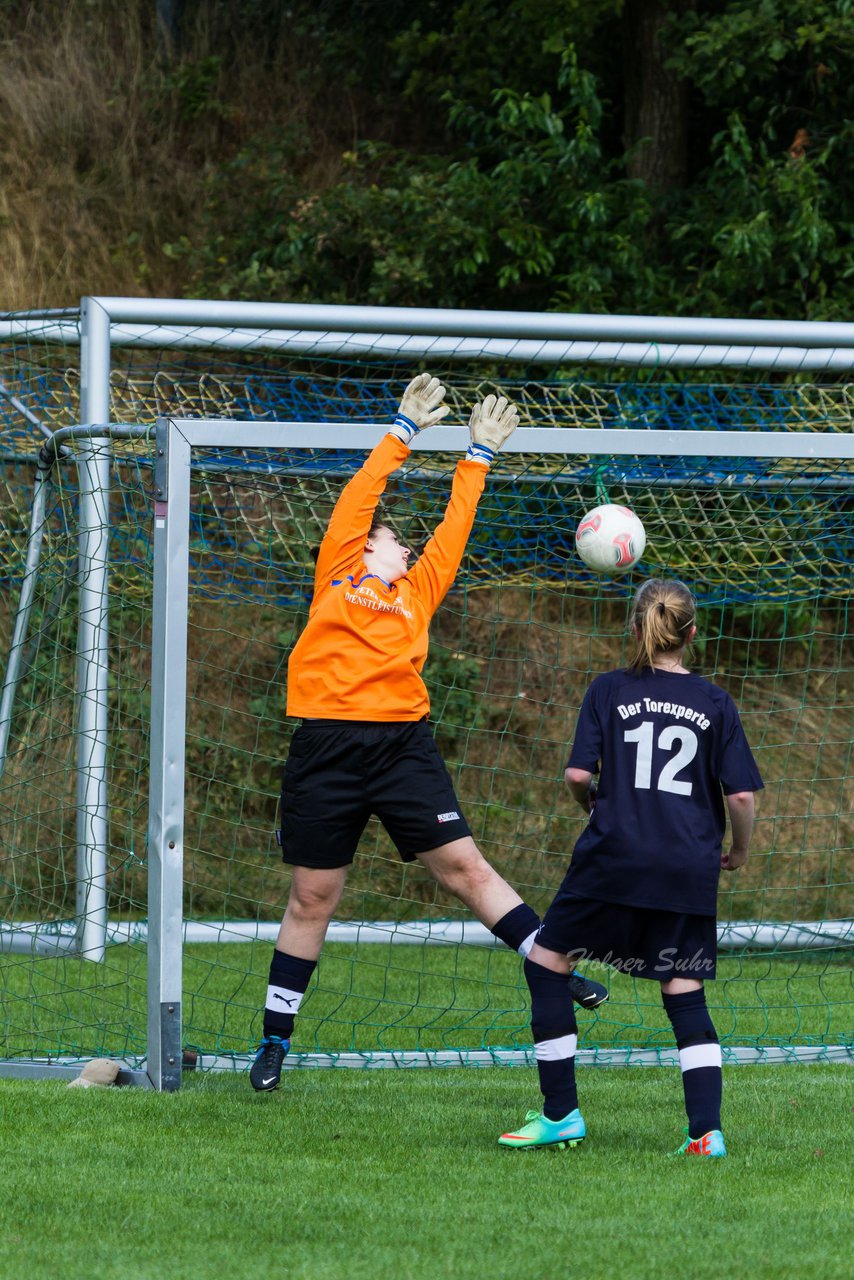 Bild 212 - Frauen TSV Gnutz - SG Slfeld/Oe/Se/Stu : Ergebnis: 2:3